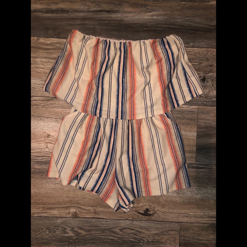 Strapless romper